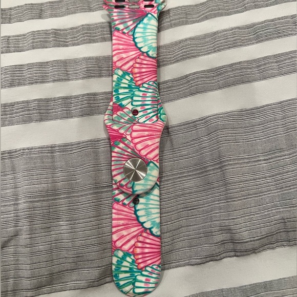 NWOT Lilly Pulitzer Inspired Apple Watch Band 38 MM/40 MM - Picture 2 of 2